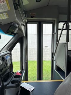 2020 Ford E-450 Starcraft Handicap Accessible Bus *Alternate Location* - Image 19