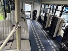 2020 Ford E-450 Starcraft Handicap Accessible Bus *Alternate Location* - Image 20