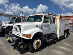 1995 International 4000 Series Service/Crane Truck *Alternate Location* - Image 1