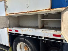 1995 International 4000 Series Service/Crane Truck *Alternate Location* - Image 27