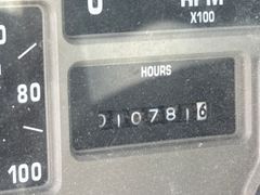 1995 International 4000 Series Service/Crane Truck *Alternate Location* - Image 39