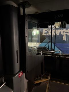 2007 Gillig 40-Foot Diesel Transit Bus - Image 22