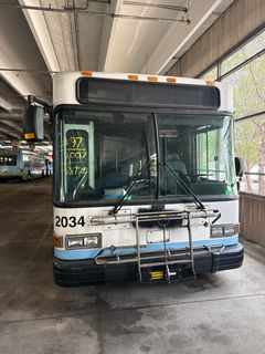 2007 Gillig 40-Foot Diesel Transit Bus - Image 2