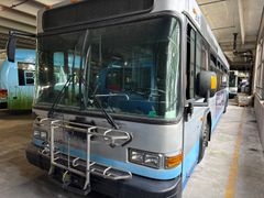 2006 Gillig 40-Foot Diesel Transit Bus - Image 3