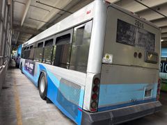 2006 Gillig 40-Foot Diesel Transit Bus - Image 4