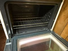 Maytag 4 Burner Gas Stove  - Image 4
