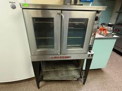 Blodgett E F 111 Commercial Oven On Base  - Image 2
