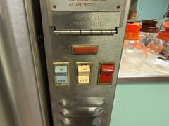 Blodgett E F 111 Commercial Oven On Base  - Image 9