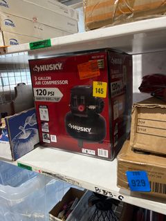 Husky 3 Gal. 120 PSI Portable Electric Oil-Free Light Duty Pancake Air Compressor with Fold Down Handle and 1-Quick Coupler 0210342A - Image 4