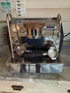La Marzocco GB/5 Espresso Machine - Image 2