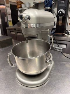 KitchenAid Stand Mixer Model KSM7586PSR - Image 2