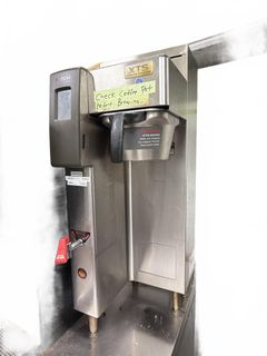Fetco CBS-2141XTS Commercial Coffee Brewer - Image 2