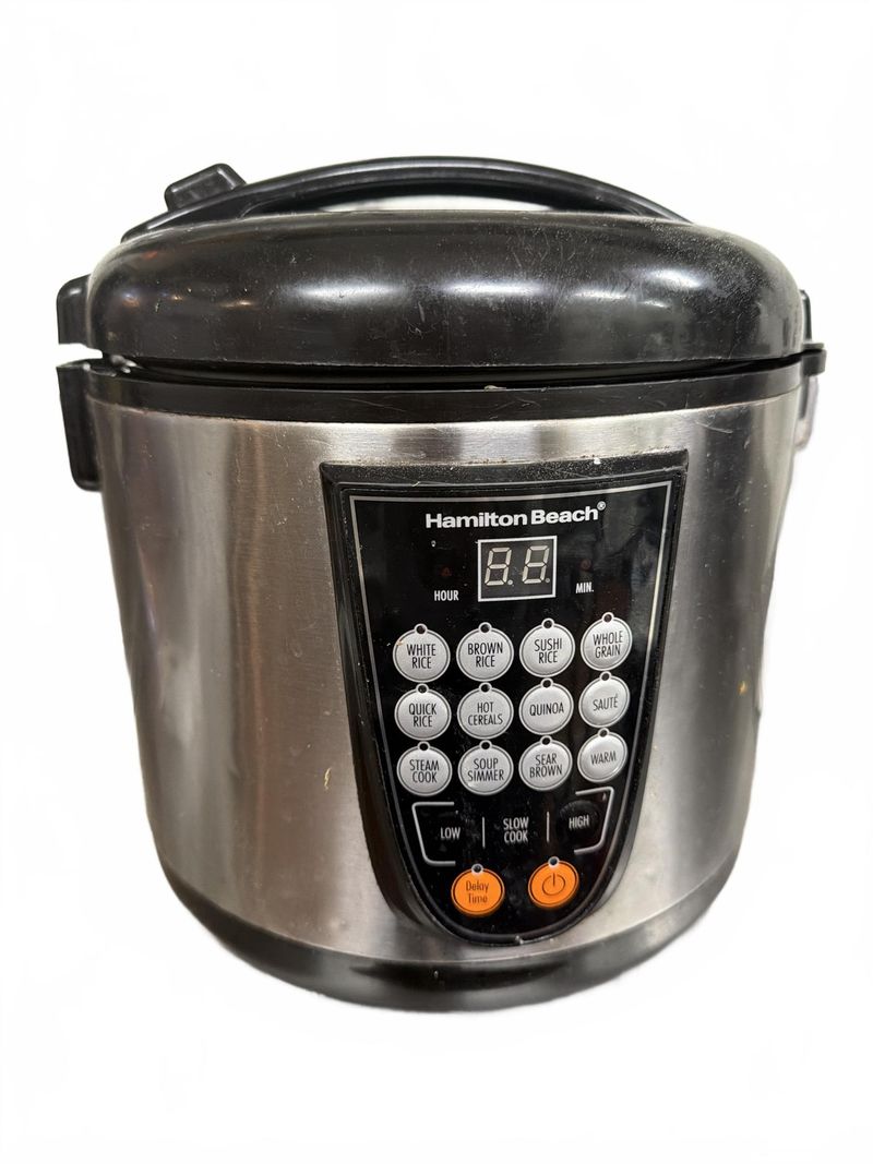 Hamilton Beach RC25 Rice Cooker - Image 1