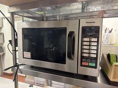 Panasonic Commercial Microwave Oven - Image 2