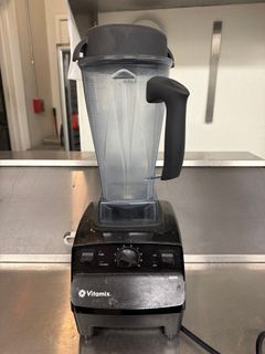 Vitamix 5200 Blender with Pitcher and Lid - Image 2