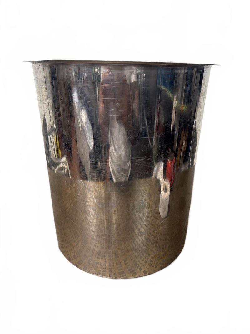 Vollrath Stainless Steel Bain Marie Insert - Image 1
