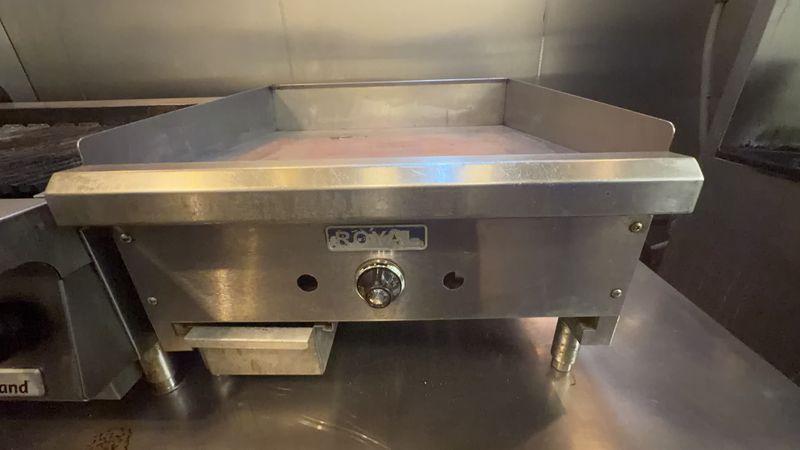 Royal Commercial Stainless Steel Griddle - Image 1