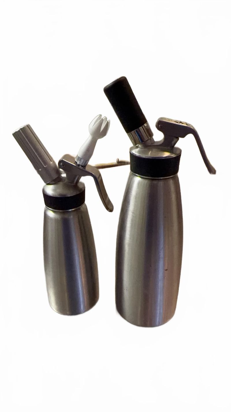 2 Cream Dispensers ChefMaster iSi - Image 1