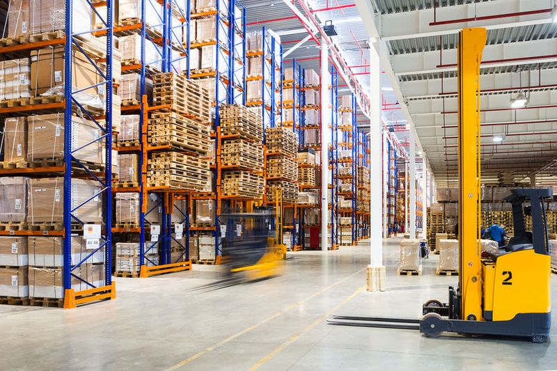 M30735 Warehouse Forklifts Racking Material Handling and Shipping Equipment Auction Upper Marlboro, MD banner