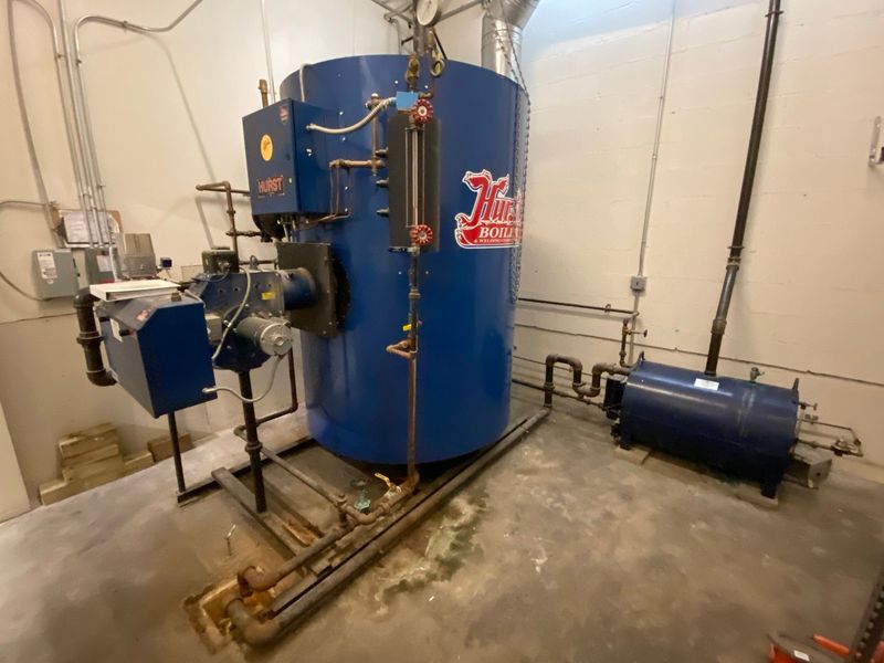 Vertical Steam Boiler, 60HP - Image 1