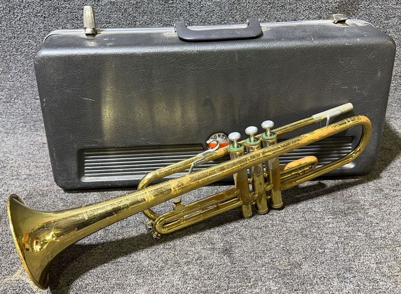 Bundy Vincent Bach Trumpet with Case