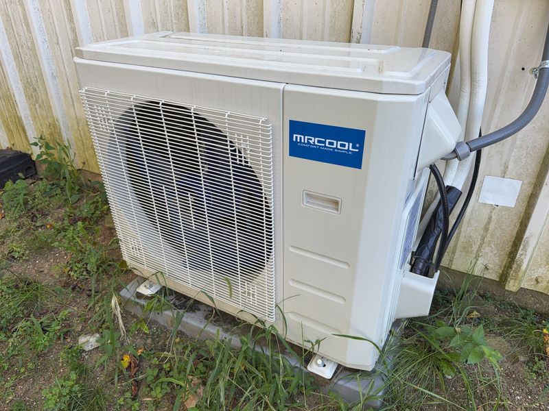 MRCOOL Split Type Outdoor Air Conditioner Unit - Image 1