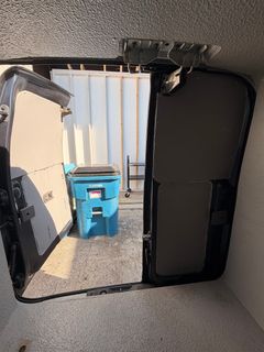 2016 Nissan NV200 SV Refrigerated Van - Image 11