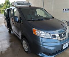 2016 Nissan NV200 SV Refrigerated Van - Image 25