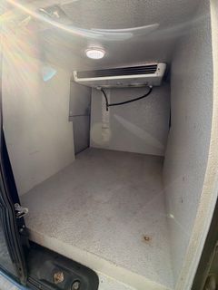 2016 Nissan NV200 SV Refrigerated Van - Image 10