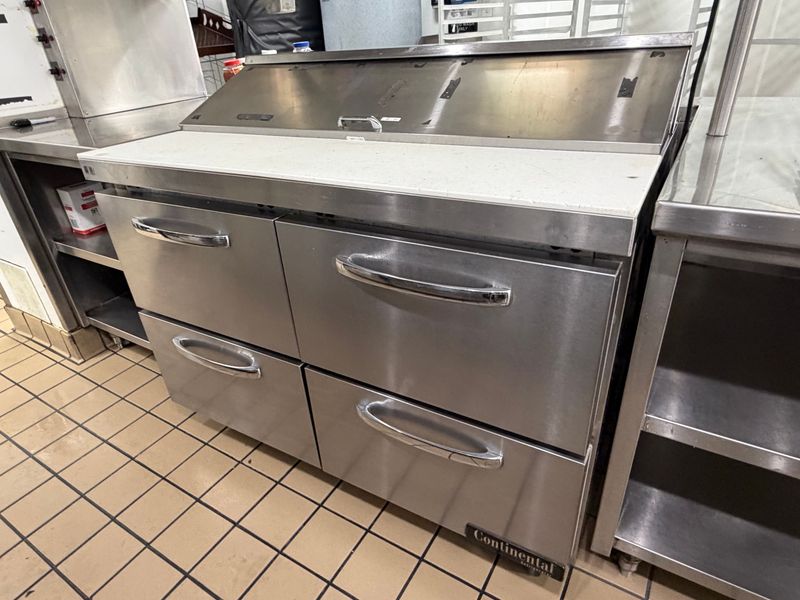 Continental 4-Drawer Refrigerated Sandwich Prep Table - Image 1