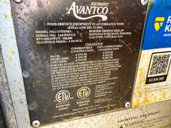 Avantco Commercial 50 lb. Deep Fryer with Baskets - Image 3