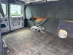 2002 Ford E-150 Cargo Van  - Image 18