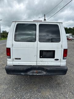2002 Ford E-150 Cargo Van  - Image 4