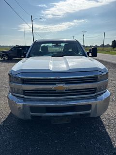 2015 Chevrolet Silverado 2500HD  - Image 2