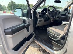 2020 Ford F150 XLT Pickup Truck 4x4 - Image 5
