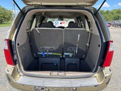 2010 Kia Sedona  - Image 18