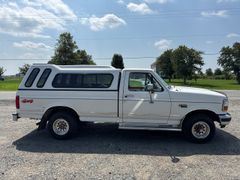 1992 Ford F150 XLT 4x4  - Image 3
