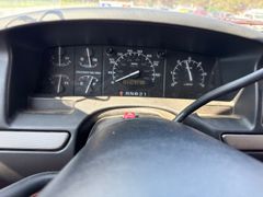 1992 Ford F150 XLT 4x4  - Image 24