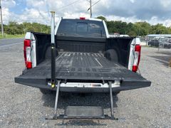 2017 Ford F250 Lariat Edition, 4x4 - Image 17