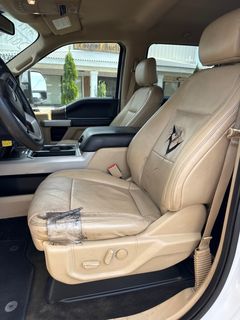 2017 Ford F250 Lariat Edition, 4x4 - Image 23