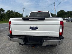 2017 Ford F250 Lariat Edition, 4x4 - Image 4