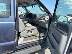 2008 Ford 250 XLT  Super Duty 4x4  - Image 14