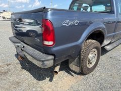 2008 Ford 250 XLT  Super Duty 4x4  - Image 19