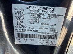2008 Ford 250 XLT  Super Duty 4x4  - Image 27