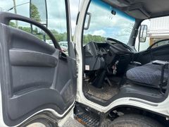 2023 Isuzu NPR Box Truck  - Image 5