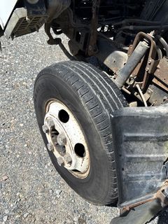1997 Isuzu NPR 14 foot Box Truck - Image 7