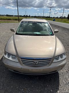 2006 Hyundai Azera Limited - Image 2