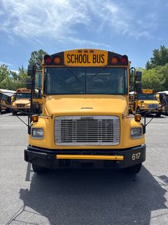 **Alternate Location** 2000 Thomas/Freightliner Diesel School Bus - Image 2