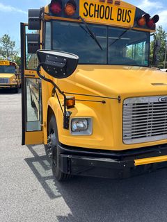 **Alternate Location** 2000 Thomas/Freightliner Diesel School Bus - Image 11