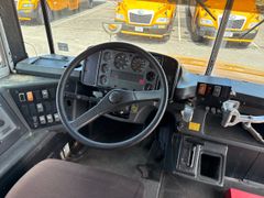 **Alternate Location** 2000 Thomas/Freightliner Diesel School Bus - Image 23